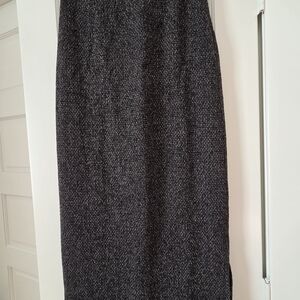 Chic Black Tweed Pencil Skirt